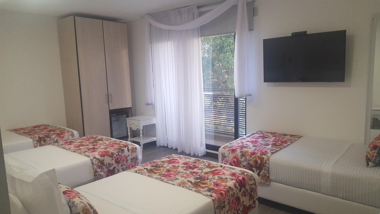 בוגוטה Hotel Arvut Collection מראה חיצוני תמונה
